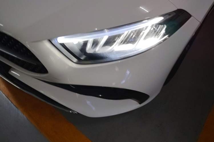 Used Mercedes-Benz A-Class 2023 A 200 L Fashion Model Left Front Headlight