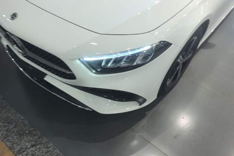 Used Mercedes-Benz A-Class 2023 A 200 L Fashion Model Left Front Headlight