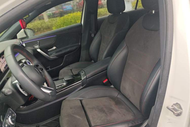 Used Mercedes-Benz A-Class 2023 A 200 L Fashion Model Left Front Seat