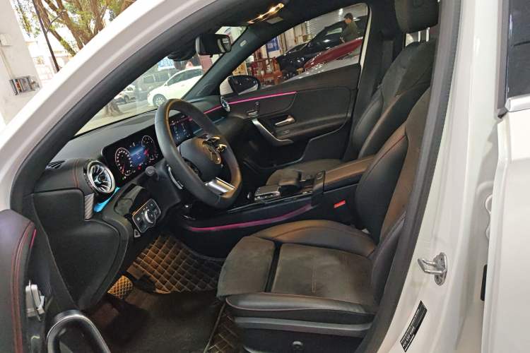 Used Mercedes-Benz A-Class 2023 A 200 L Fashion Model Left Front Seat