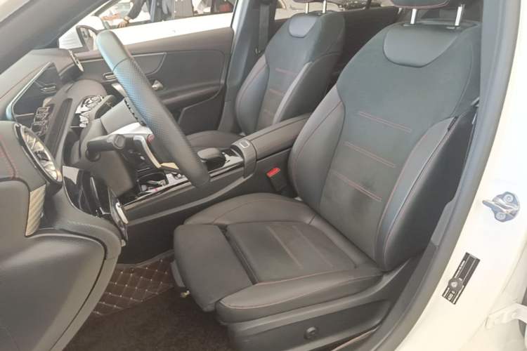 Used Mercedes-Benz A-Class 2023 A 200 L Fashion Model Left Front Seat