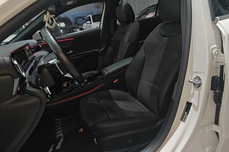 Used Mercedes-Benz A-Class 2023 A 200 L Fashion Model Left Front Seat