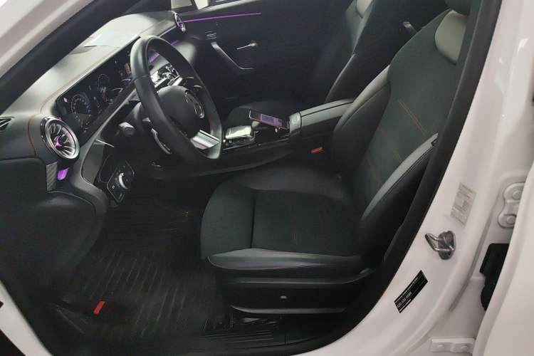 Used Mercedes-Benz A-Class 2023 A 200 L Fashion Model Left Front Seat