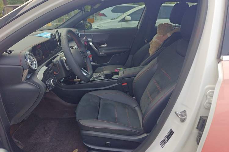 Used Mercedes-Benz A-Class 2023 A 200 L Fashion Model Left Front Seat