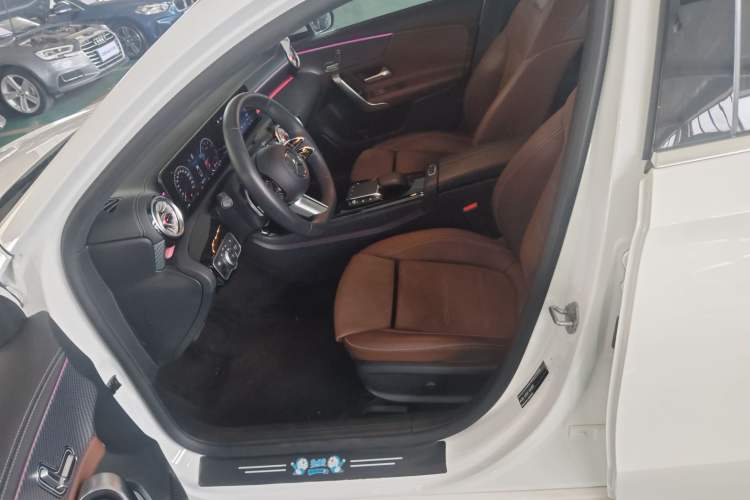 Used Mercedes-Benz A-Class 2023 A 200 L Fashion Model Left Front Seat