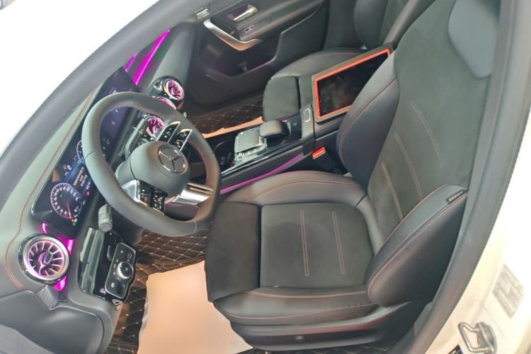 Used Mercedes-Benz A-Class 2023 A 200 L Fashion Model Left Front Seat
