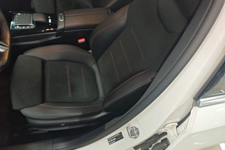 Used Mercedes-Benz A-Class 2023 A 200 L Fashion Model Left Front Seat