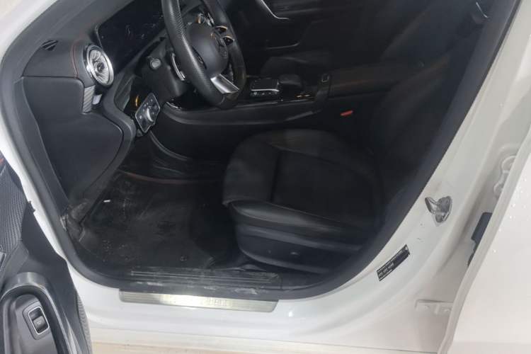 Used Mercedes-Benz A-Class 2023 A 200 L Fashion Model Left Front Seat