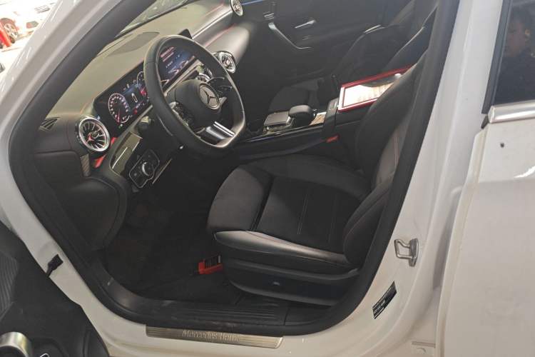 Used Mercedes-Benz A-Class 2023 A 200 L Fashion Model Left Front Seat