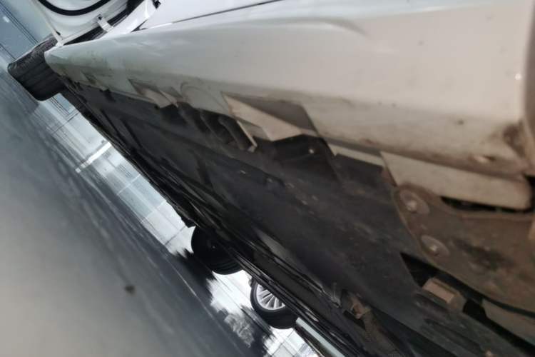 Used Mercedes-Benz A-Class 2023 A 200 L Fashion Model Left Side Sill