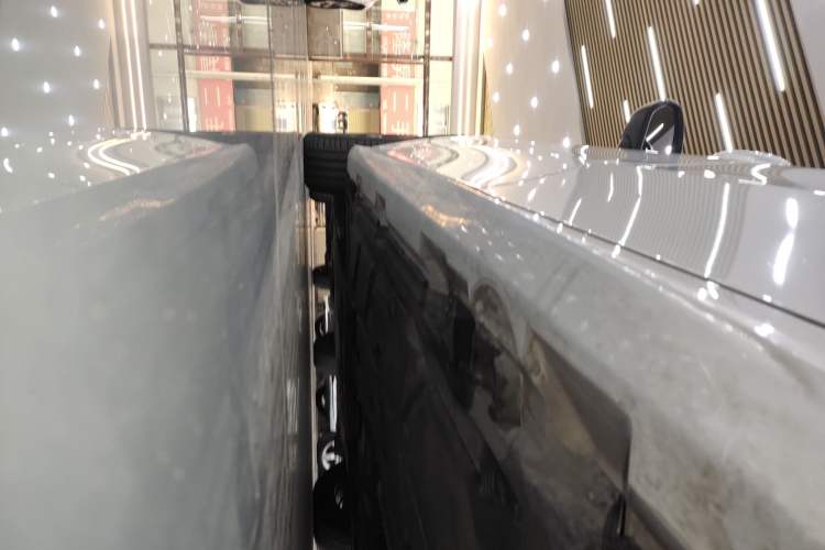 Used Mercedes-Benz A-Class 2023 A 200 L Fashion Model Left Side Sill