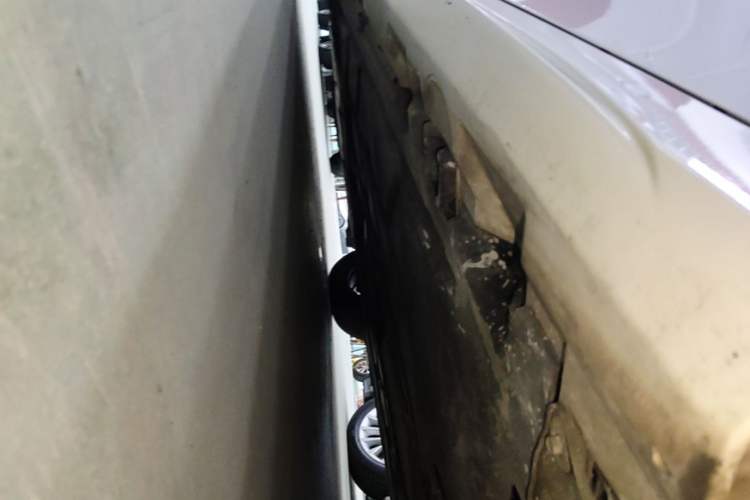 Used Mercedes-Benz A-Class 2023 A 200 L Fashion Model Left Side Sill