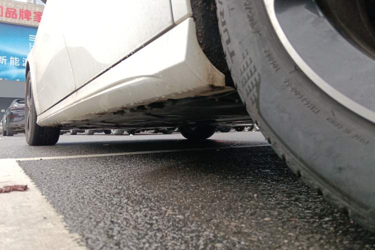 Used Mercedes-Benz A-Class 2023 A 200 L Fashion Model Left Side Sill