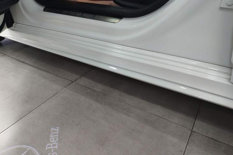 Used Mercedes-Benz A-Class 2023 A 200 L Fashion Model Left Side Sill