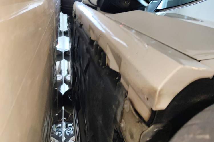 Used Mercedes-Benz A-Class 2023 A 200 L Fashion Model Left Side Sill