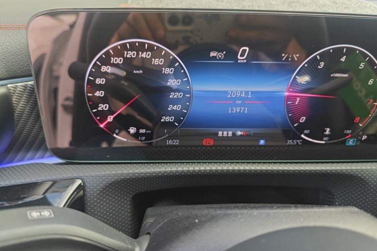 Used Mercedes-Benz A-Class 2023 A 200 L Fashion Model Odometer Close Up