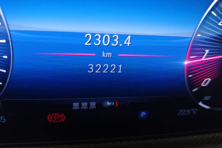 Used Mercedes-Benz A-Class 2023 A 200 L Fashion Model Odometer Close Up