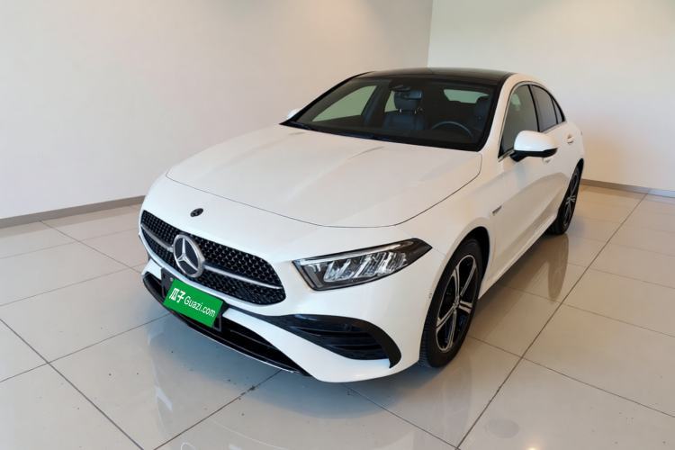 Mercedes-Benz A-Class 2023 A 200 L Fashion Model usata Guazi used car, China used car export, Used car for sale, Used  cars, Cheapest cars for sale