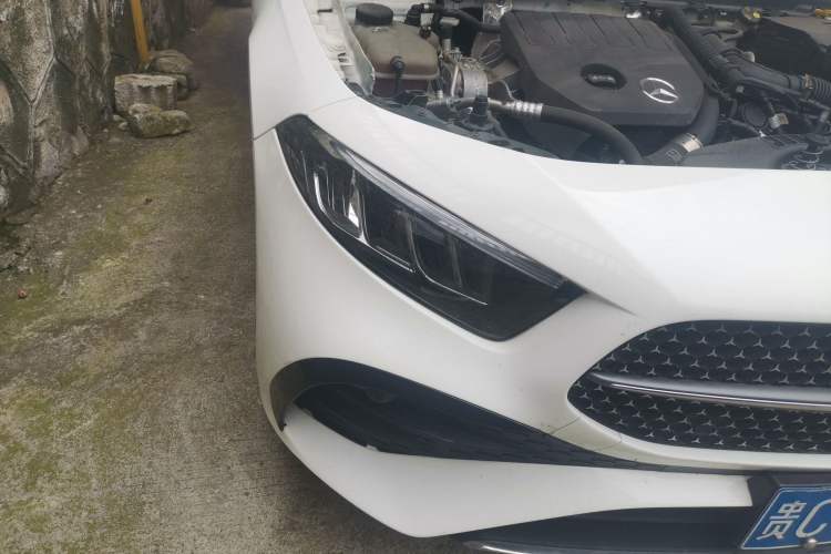 Used Mercedes-Benz A-Class 2023 A 200 L Fashion Model Right Front Headlight
