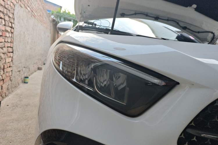 Used Mercedes-Benz A-Class 2023 A 200 L Fashion Model Right Front Headlight