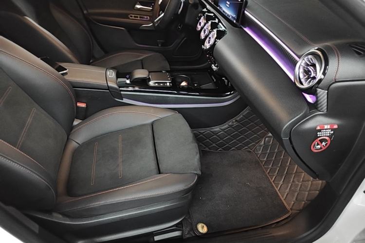 Used Mercedes-Benz A-Class 2023 A 200 L Fashion Model Right Front Seat