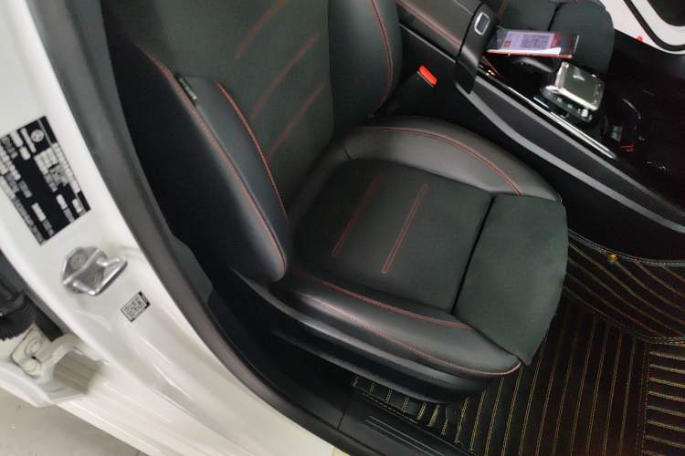 Used Mercedes-Benz A-Class 2023 A 200 L Fashion Model Right Front Seat