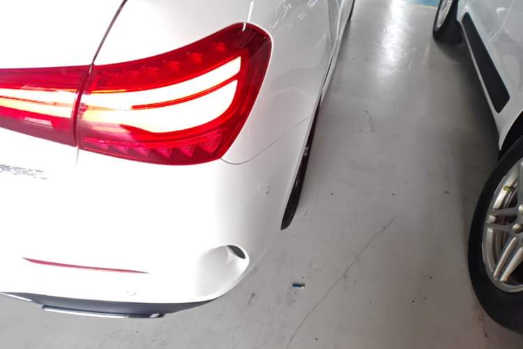 Used Mercedes-Benz A-Class 2023 A 200 L Fashion Model Right Rear Taillight