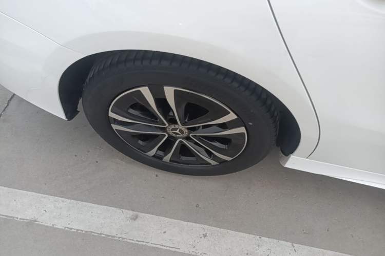 Used Mercedes-Benz A-Class 2023 A 200 L Dynamic Model Right Rear Wheel Hub