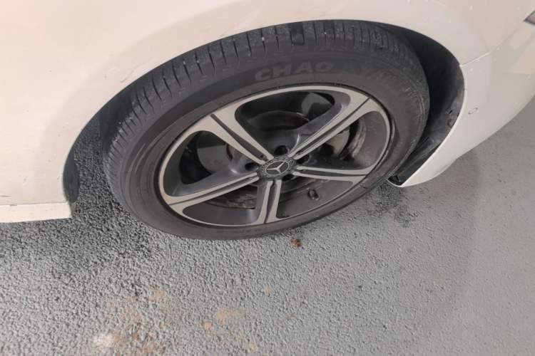 Used Mercedes-Benz A-Class 2023 A 200 L Fashion Model Right Rear Wheel Hub