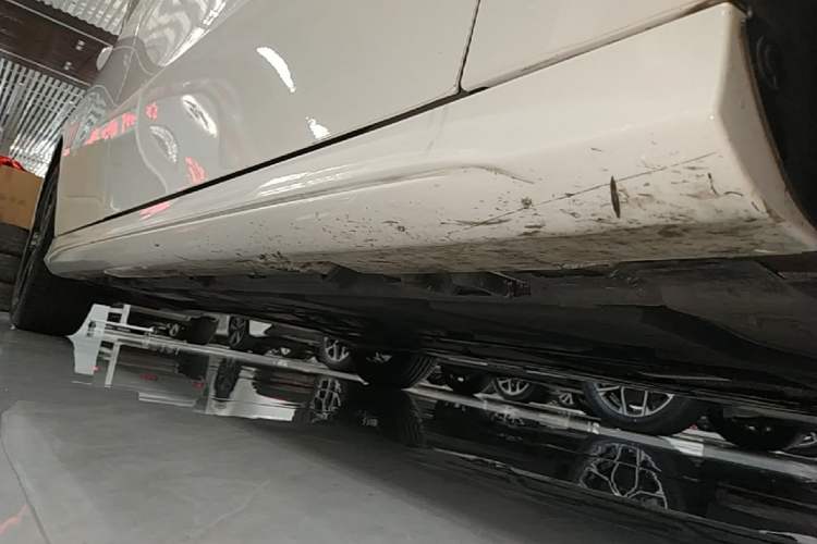 Used Mercedes-Benz A-Class 2023 A 200 L Fashion Model Right Side Sill