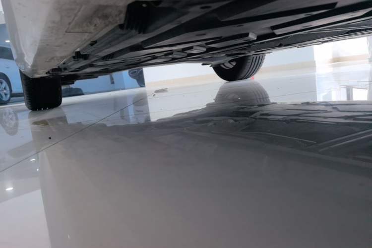 Used Mercedes-Benz A-Class 2023 A 200 L Fashion Model Right Side Sill