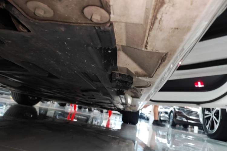 Used Mercedes-Benz A-Class 2023 A 200 L Fashion Model Right Side Sill