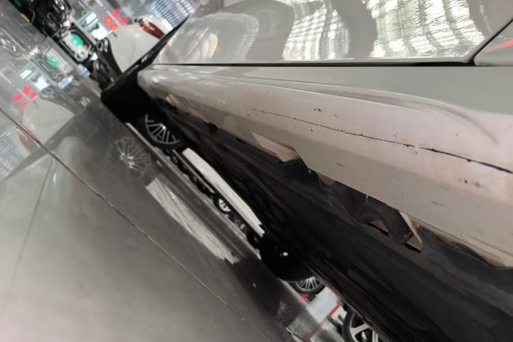 Used Mercedes-Benz A-Class 2023 A 200 L Fashion Model Right Side Sill