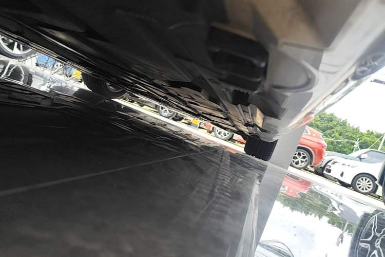 Used Mercedes-Benz A-Class 2023 A 180 L Right Side Sill