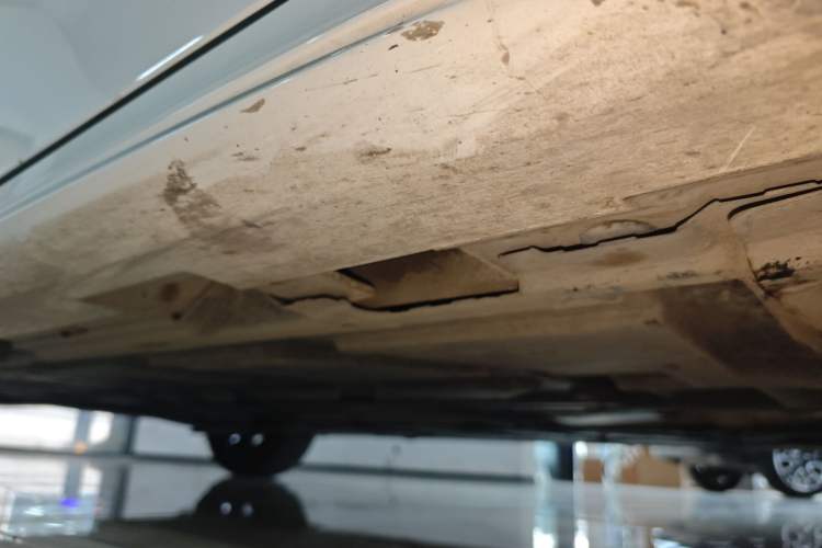Used Mercedes-Benz A-Class 2023 A 200 L Fashion Model Right Side Sill