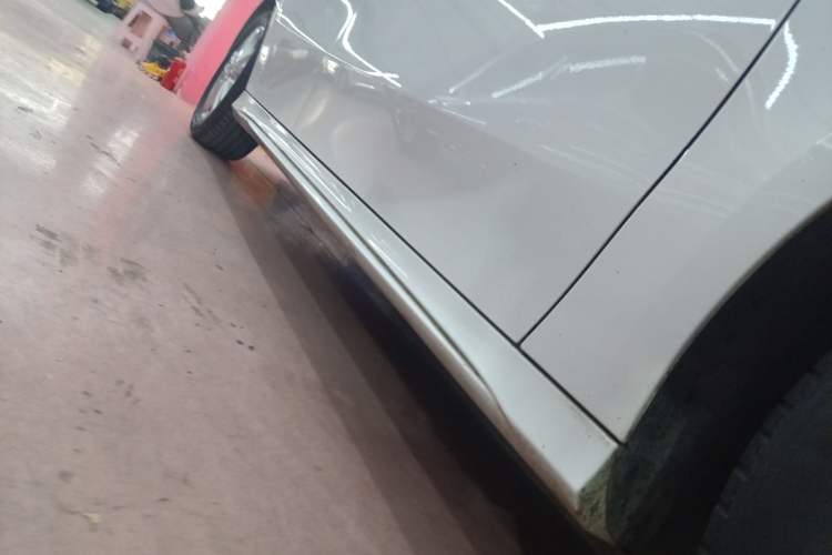 Used Mercedes-Benz A-Class 2023 A 180 L Right Side Sill