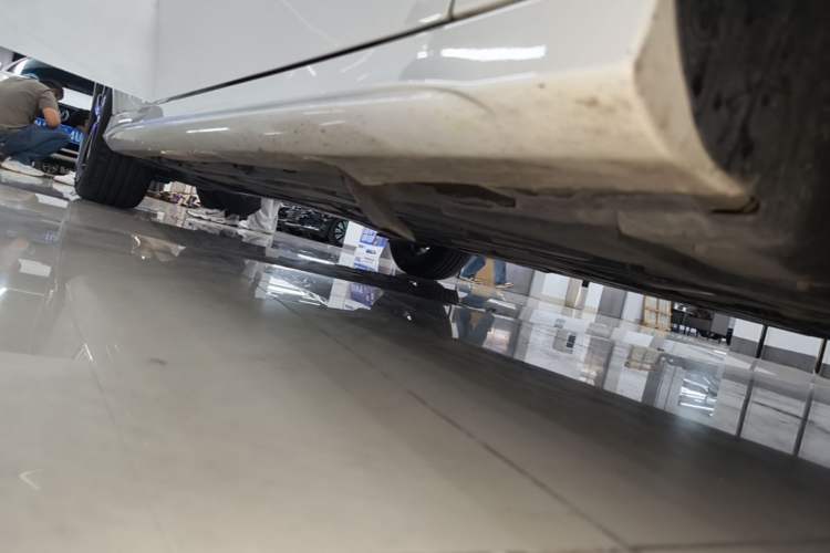 Used Mercedes-Benz A-Class 2023 A 200 L Fashion Model Right Side Sill