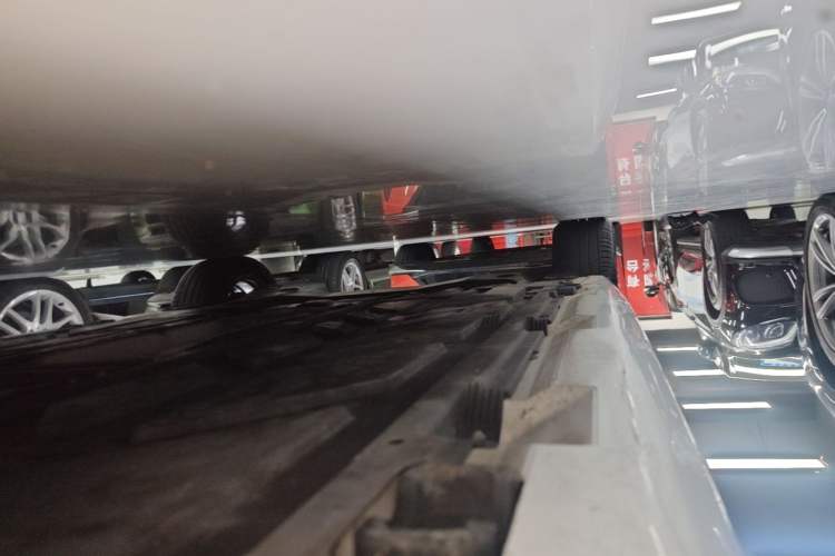 Used Mercedes-Benz A-Class 2023 A 200 L Fashion Model Right Side Sill