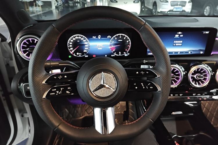 Used Mercedes-Benz A-Class 2023 A 200 L Fashion Model Steering Wheel