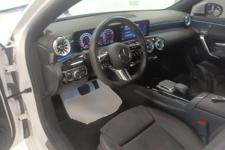 Used Mercedes-Benz A-Class 2023 A 200 L Fashion Model Steering Wheel