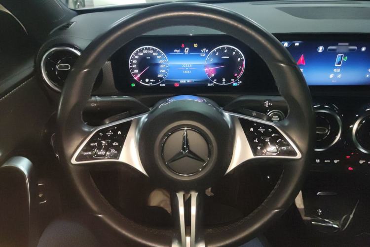 Used Mercedes-Benz A-Class 2023 A 180 L Steering Wheel