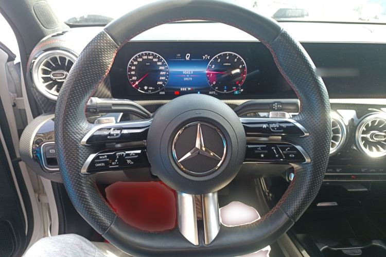 Used Mercedes-Benz A-Class 2023 A 200 L Fashion Model Steering Wheel