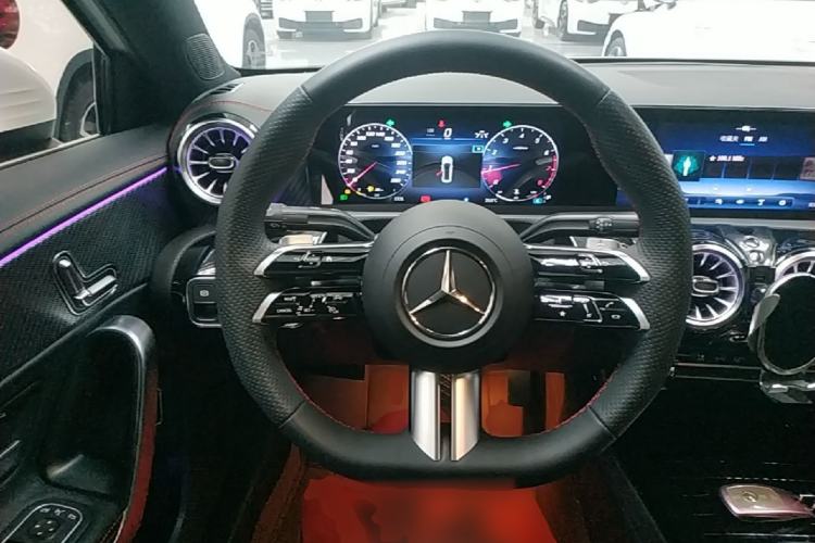 Used Mercedes-Benz A-Class 2023 A 200 L Fashion Model Steering Wheel