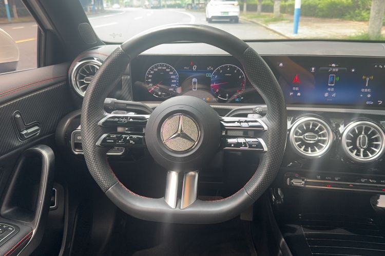 Used Mercedes-Benz A-Class 2023 A 200 L Fashion Model Steering Wheel