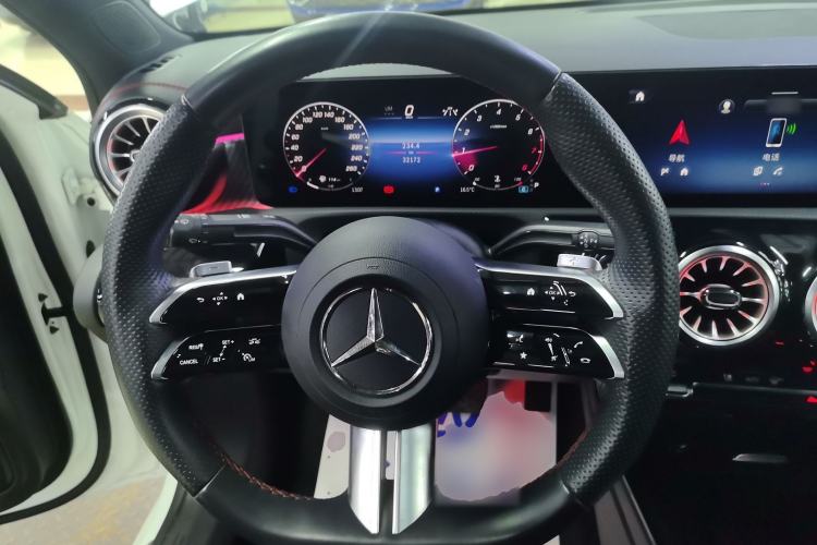 Used Mercedes-Benz A-Class 2023 A 200 L Fashion Model Steering Wheel