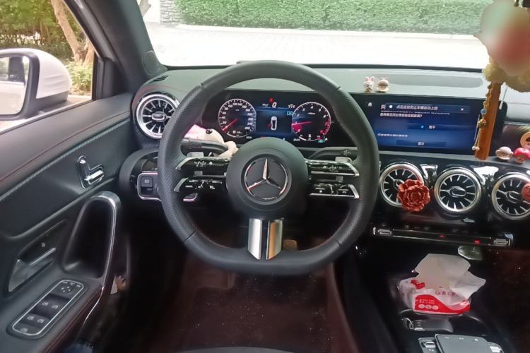 Used Mercedes-Benz A-Class 2023 A 200 L Fashion Model Steering Wheel