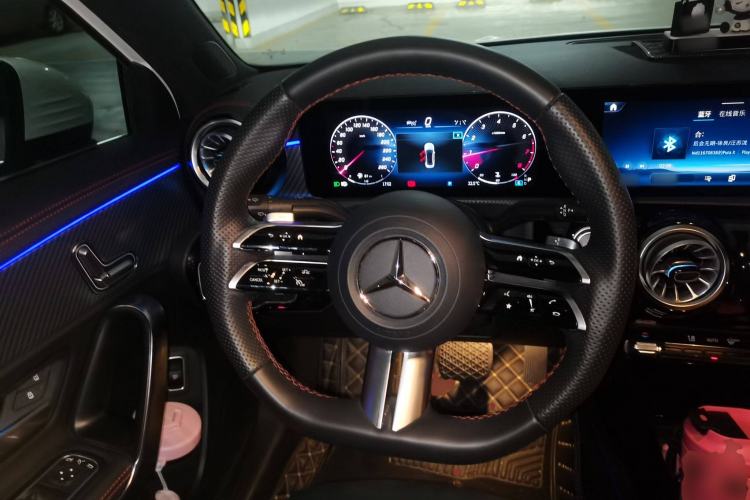 Used Mercedes-Benz A-Class 2023 A 200 L Fashion Model Steering Wheel