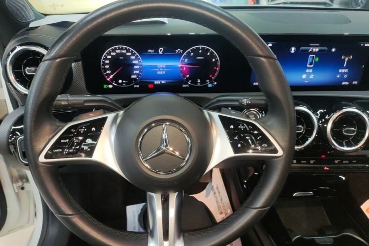 Used Mercedes-Benz A-Class 2023 A 180 L Steering Wheel