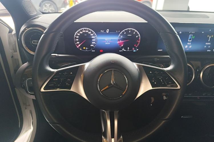 Used Mercedes-Benz A-Class 2023 A 180 L Steering Wheel