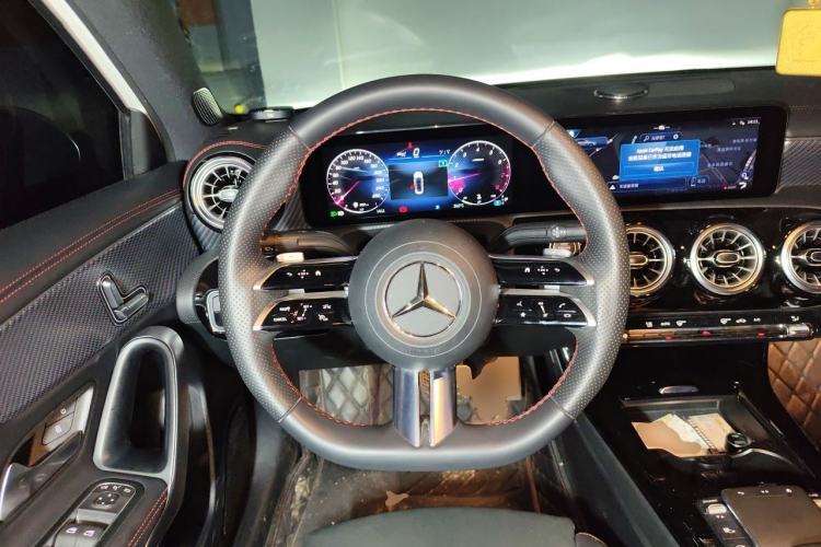Used Mercedes-Benz A-Class 2023 A 200 L Fashion Model Steering Wheel